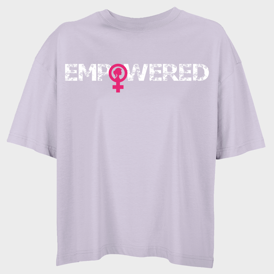 Camiseta oversize mujer para el día de la mujer diseño Empowered
