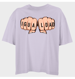 Camiseta oversize mujer para el día de la mujer diseño Igualdad