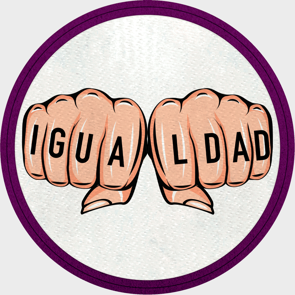 Parche redondo para el día de la mujer diseño Igualdad