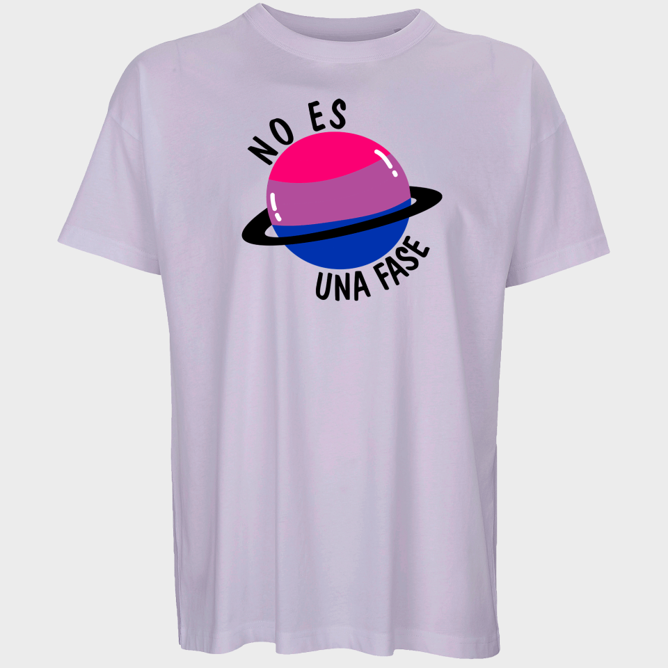 Camiseta oversize hombre para el orgullo LGBTIQA+ diseño No Es Una Fase