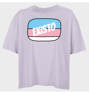 Camiseta oversize mujer para el orgullo LGBTIQA+ diseño Existo