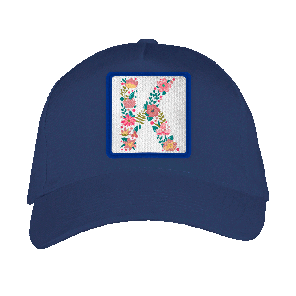 Gorra adulto con parche Letra K