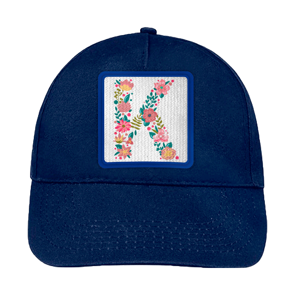 Gorra infantil con parche Letra K