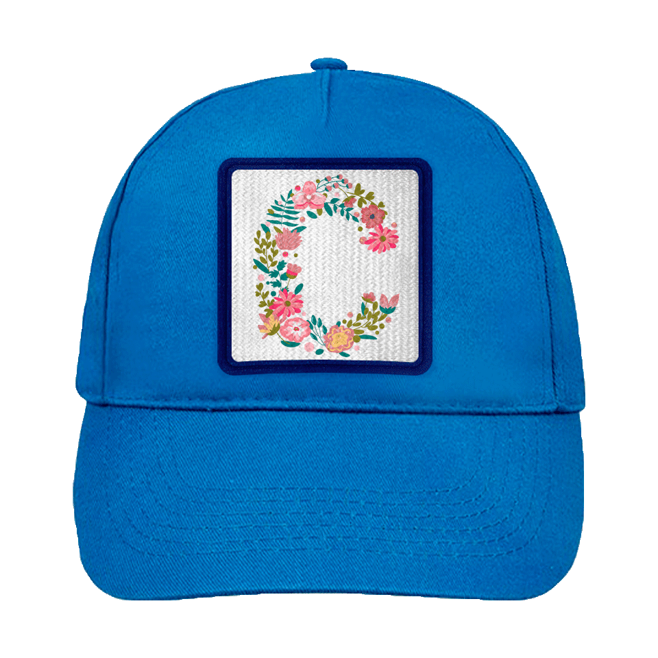 Gorra infantil con parche Letra C
