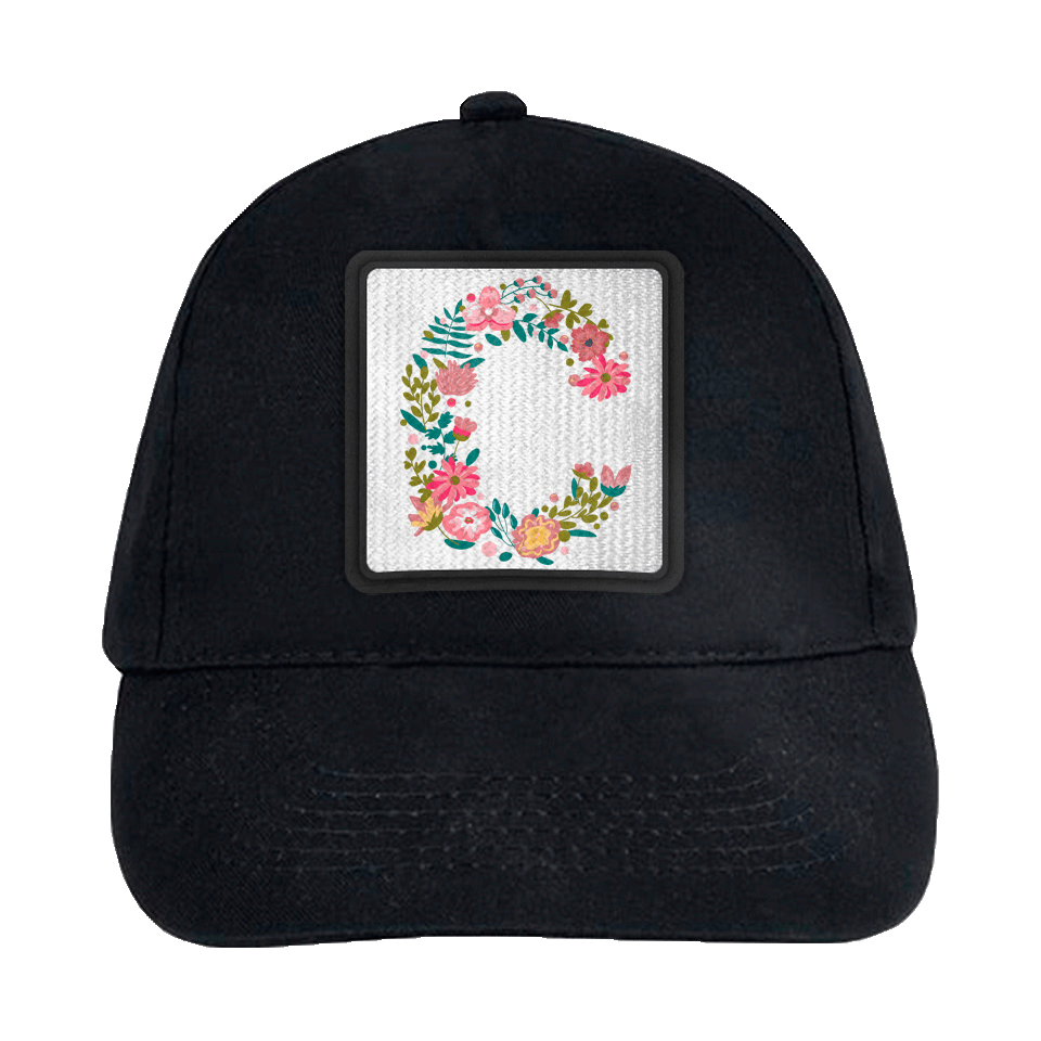 Gorra infantil con parche Letra C