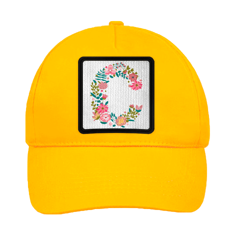 Gorra infantil con parche Letra C
