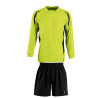 Equipación deportiva portero niño personalizada
