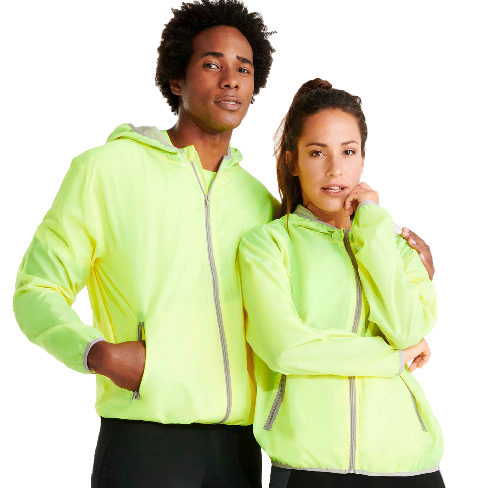 Cortavientos con capucha personalizado