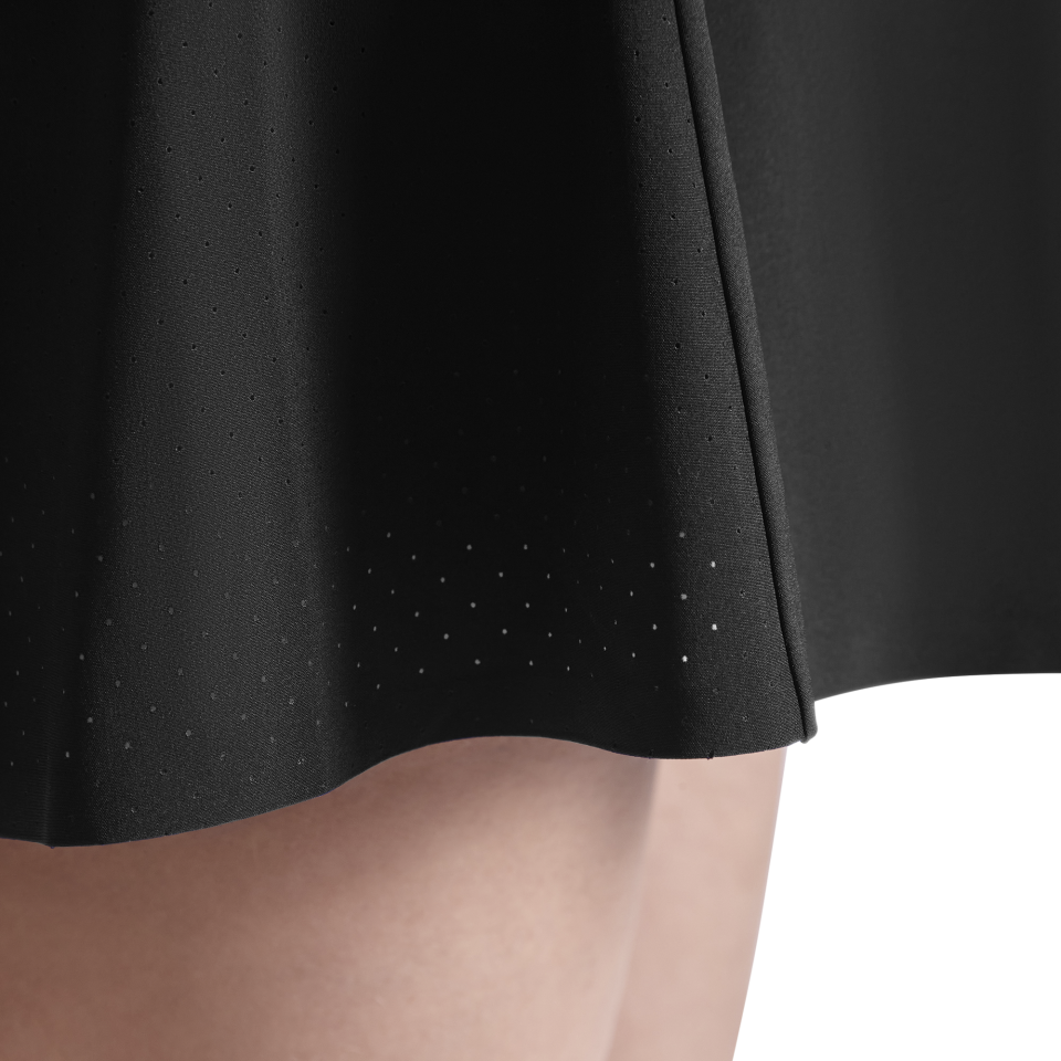 Conjunto de mujer pádel camiseta técnica y falda personalizado