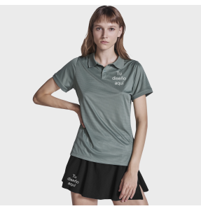 Conjunto de mujer pádel polo técnico y falda personalizado