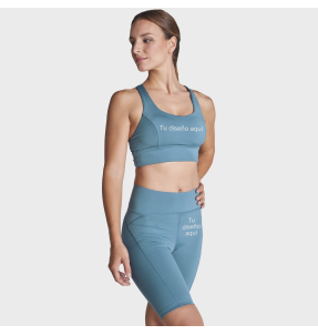Conjunto de mujer running top técnico y leggings cortos personalizado