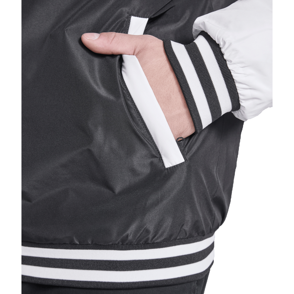 Chaqueta universitaria personalizada