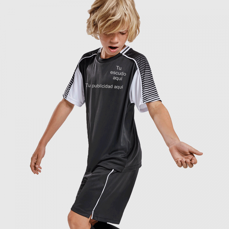 Conjunto deportivo niño Juve personalizado