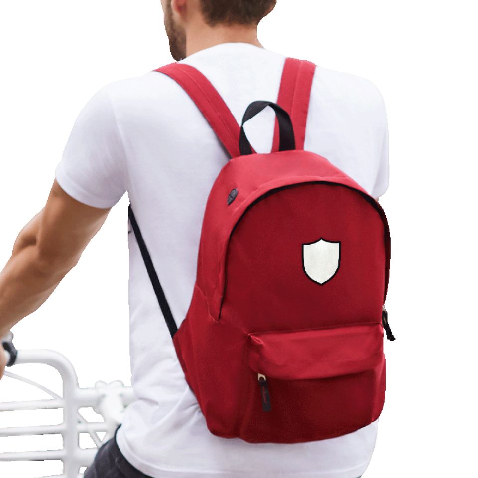 Mochila adulto con parche escudo 2 personalizada