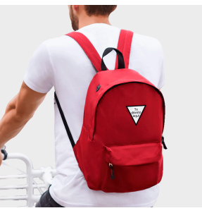 Mochila adulto con parche triangular personalizada