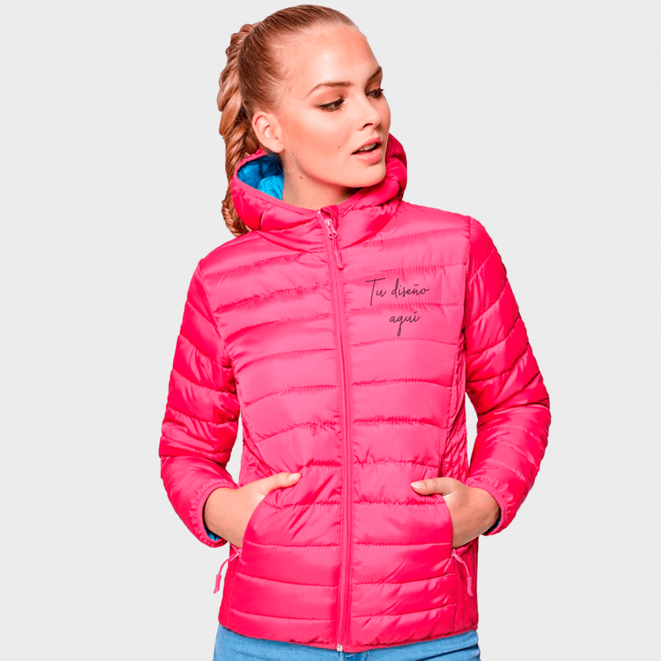 Chaqueta plumón de mujer con capucha personalizada