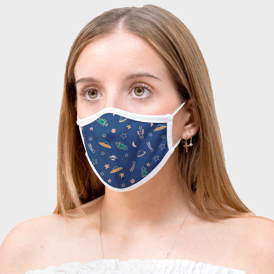 Mascarilla algodón orgánico reversible mediana espacial azul homologada con protección +90%