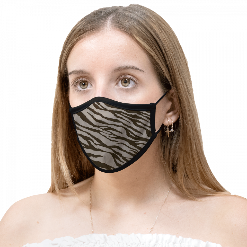 Mascarilla algodón orgánico reversible mediana flores gris homologada con protección +90%